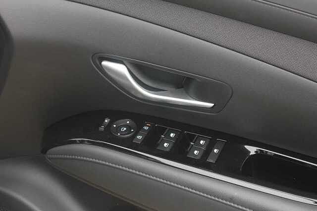 Hyundai TUCSON 1.6T Hybrid Ultimate 5dr Auto