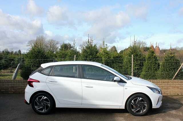 Hyundai i20 1.0 T-GDi 100ps SE Connect 48 Volt Hybrid