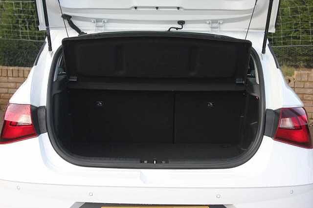 Hyundai i20 1.0 T-GDi 100ps SE Connect 48 Volt Hybrid