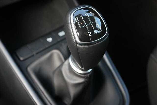 Hyundai i20 1.0 T-GDi 100ps SE Connect 48 Volt Hybrid