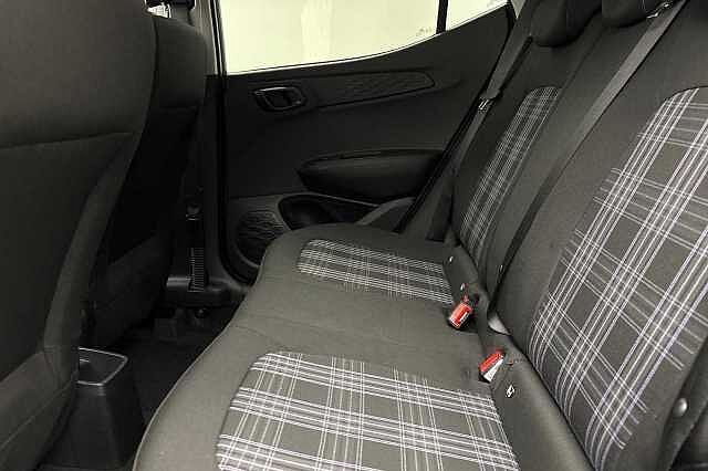 Hyundai i10 1.2 [79] Premium 5dr Auto [Nav]