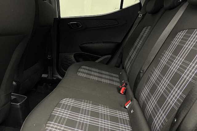 Hyundai i10 1.2 [79] Premium 5dr Auto [Nav]