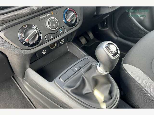 Hyundai I10 1.0 [63] Advance 5dr [Nav] Atlas White