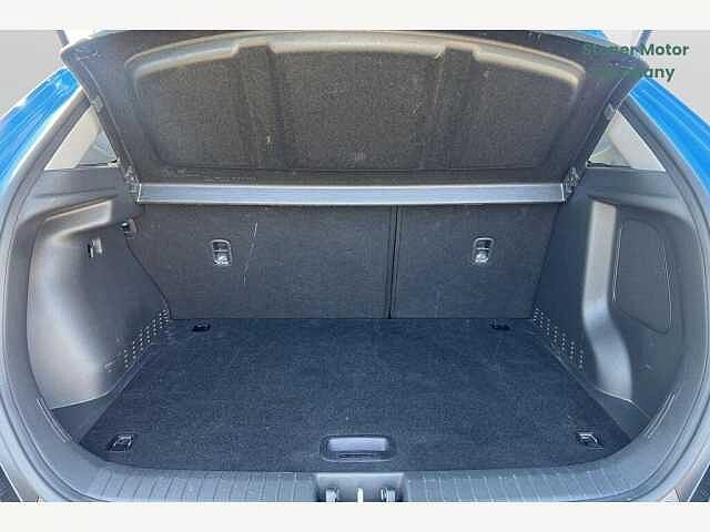 Hyundai KONA 1.6 GDi Hybrid Premium 5dr DCT Surfy Blue