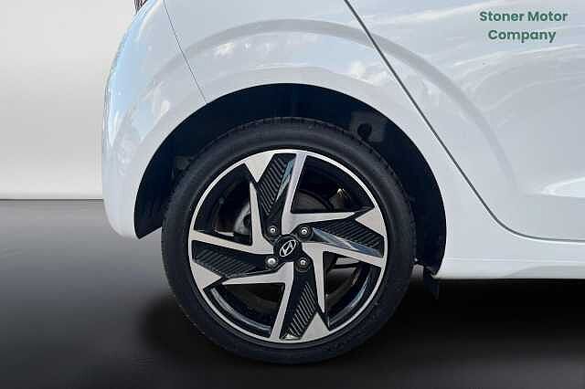 Hyundai i10 1.2 [79] Premium 5dr Auto [Nav]