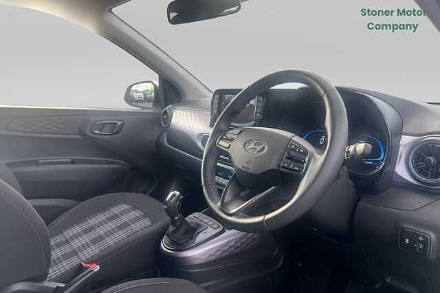 Hyundai i10 1.2 [79] Premium 5dr Auto [Nav]