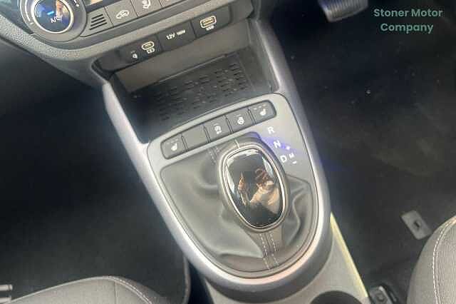 Hyundai i10 1.2 [79] Premium 5dr Auto [Nav]