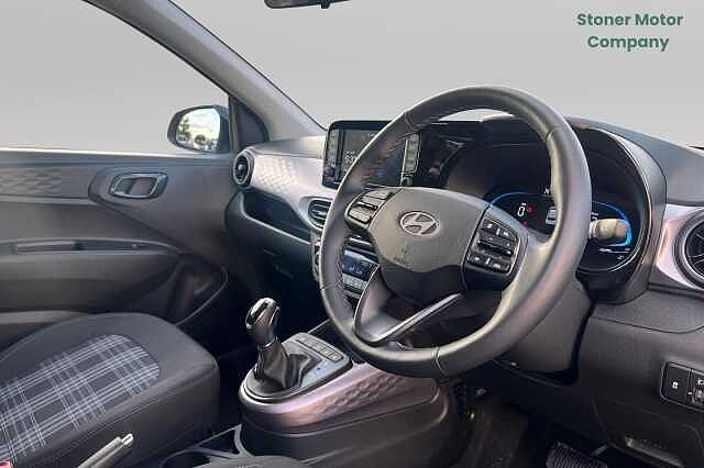 Hyundai i10 1.2 [79] Premium 5dr Auto [Nav]