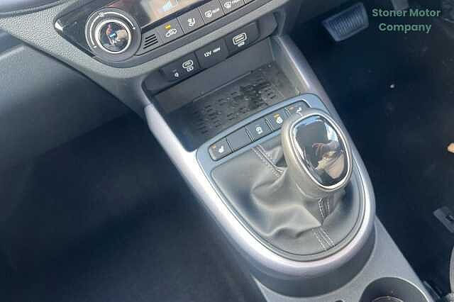 Hyundai i10 1.2 [79] Premium 5dr Auto [Nav]