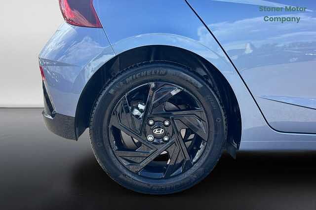 Hyundai i20 1.0T GDi 90 Black Line 5dr