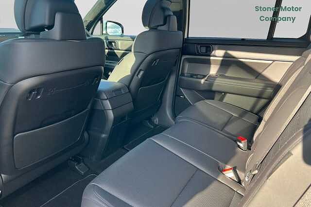 Hyundai SANTA FE 1.6 TGDi 239 Hybrid Calligraphy 5dr 4WD Auto