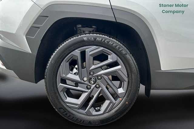 Hyundai TUCSON 1.6T 239 Hybrid Black Line 5dr Auto Silver