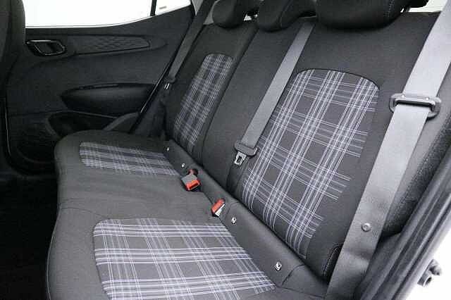 Hyundai i10 1.0 [63] Premium 5dr Auto [Nav]