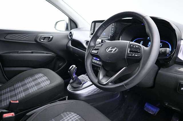 Hyundai i10 1.0 [63] Premium 5dr Auto [Nav]