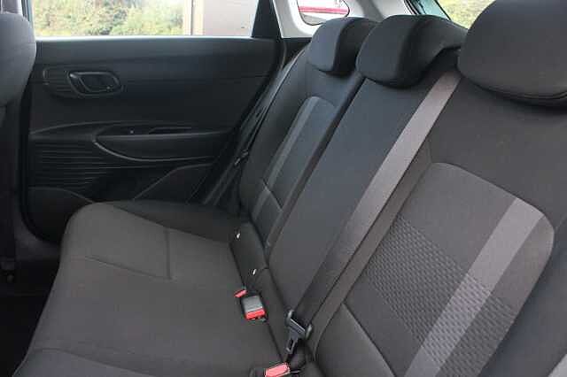 Hyundai i20 1.0T GDi Advance 5dr