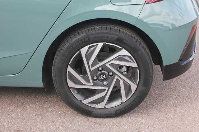 Hyundai i20 1.0T GDi Advance 5dr