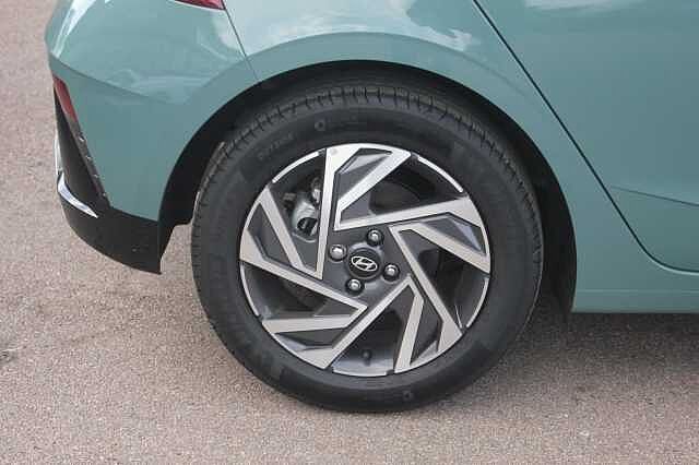 Hyundai i20 1.0T GDi Advance 5dr