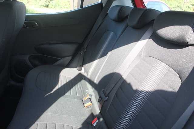 Hyundai i10 1.0 [63] Advance 5dr Auto [Nav]
