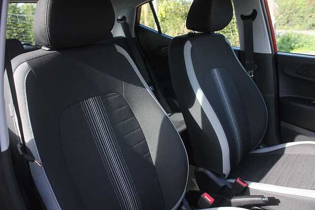 Hyundai i10 1.0 [63] Advance 5dr Auto [Nav]