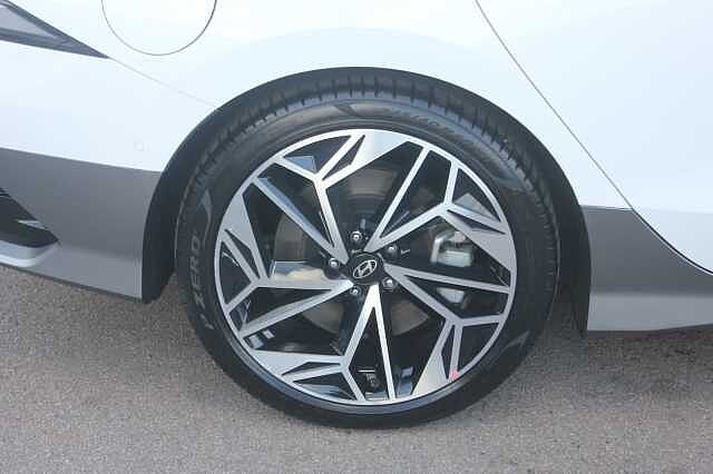 Hyundai IONIQ 6 168kW Ultimate 77kWh 4dr Auto