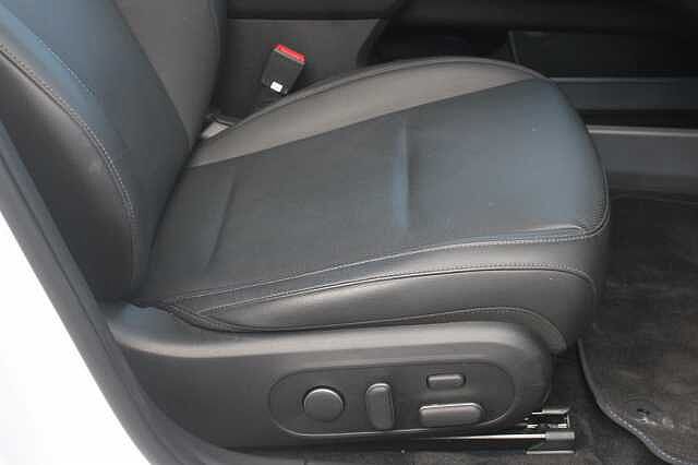 Hyundai IONIQ 6 168kW Ultimate 77kWh 4dr Auto