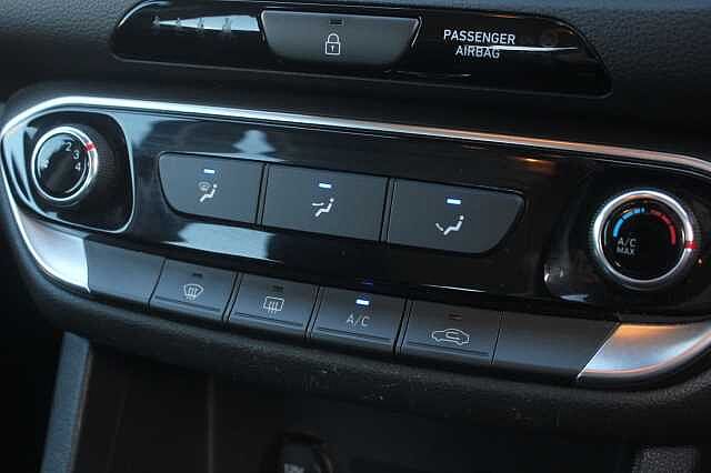 Hyundai i30 1.0T GDi SE Connect 5dr DCT