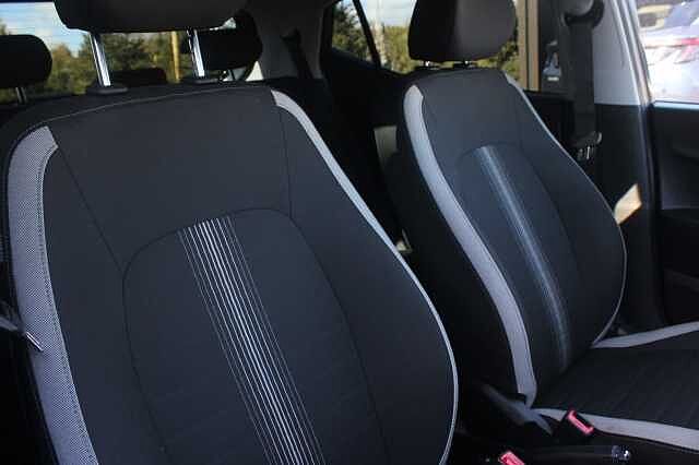 Hyundai i10 1.0 Advance 5dr Auto