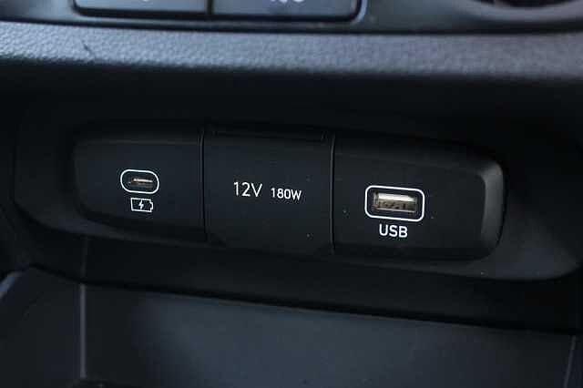 Hyundai i10 1.0 Advance 5dr Auto