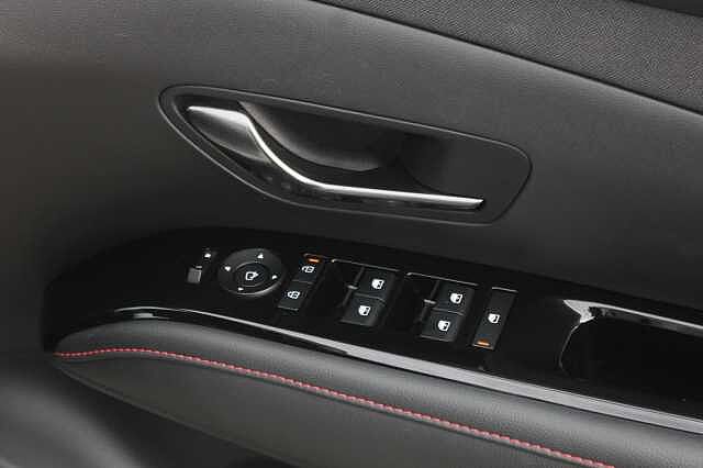 Hyundai TUCSON 1.6T Plug-in Hybrid N Line 5dr Auto