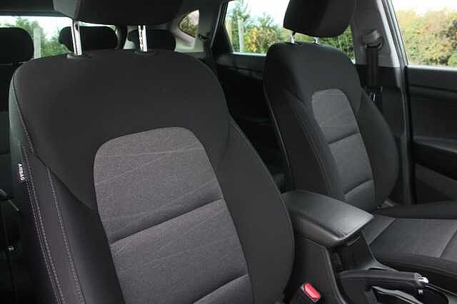 Hyundai TUCSON 1.6 TGDi 177 SE Nav 5dr 2WD