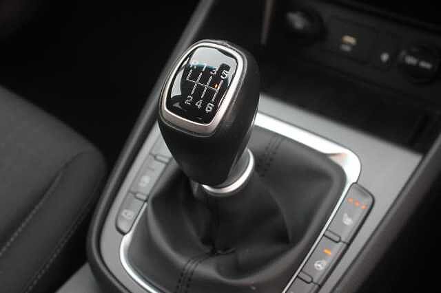 Hyundai KONA 1.0 TGDi 48V MHEV Premium 5dr