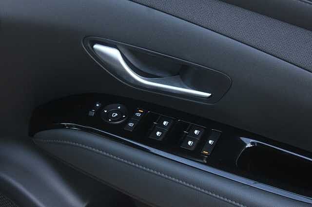 Hyundai TUCSON 1.6T Hybrid Ultimate 5dr Auto