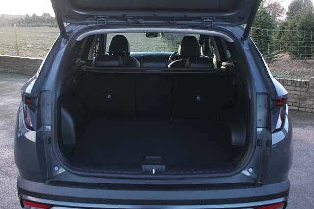 Hyundai TUCSON 1.6T Premium 5dr