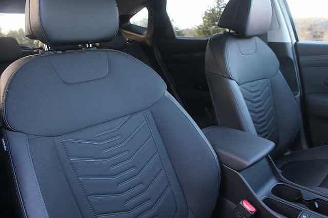 Hyundai TUCSON 1.6T Premium 5dr