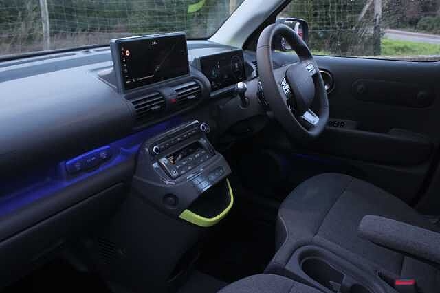 Hyundai Inster 85kW Cross 49kWh 5dr Auto