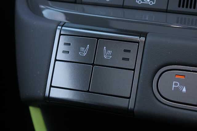 Hyundai Inster 85kW Cross 49kWh 5dr Auto