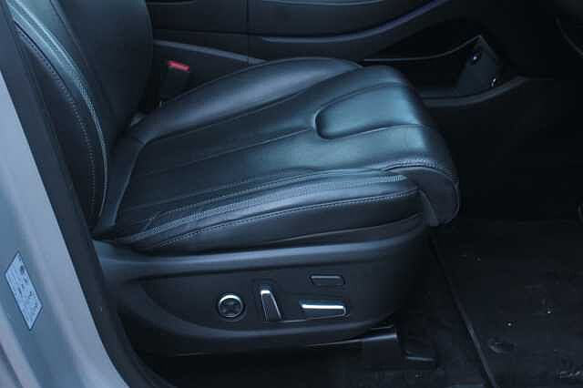 Hyundai SANTA FE 1.6 TGDi Hybrid Ultimate 5dr 4WD Auto