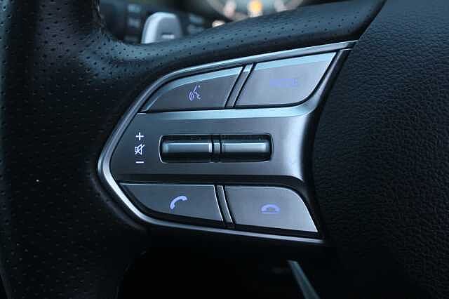 Hyundai SANTA FE 1.6 TGDi Hybrid Ultimate 5dr 4WD Auto