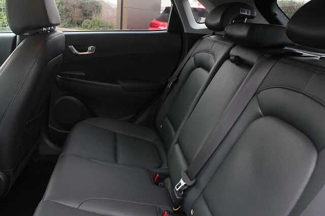 Hyundai KONA 1.6 GDi Hybrid Ultimate 5dr DCT
