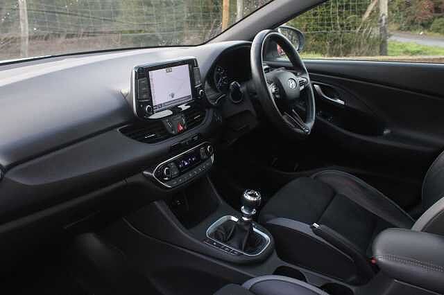 Hyundai i30 1.4T GDI N Line+ [Nav] 5dr