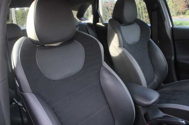 Hyundai i30 1.4T GDI N Line+ [Nav] 5dr