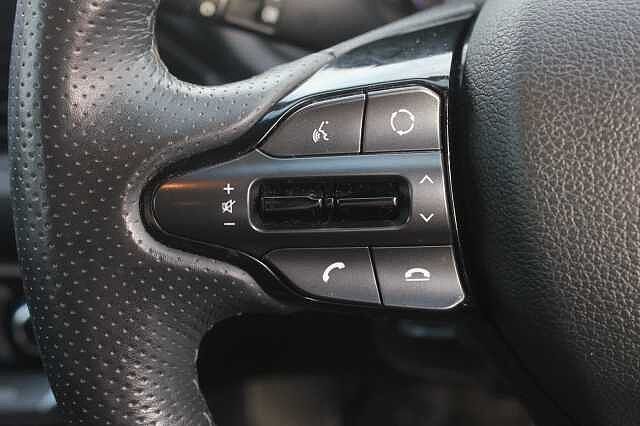 Hyundai i30 1.4T GDI N Line+ [Nav] 5dr
