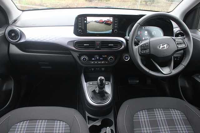 Hyundai i10 1.2 [79] Premium 5dr Auto [Nav]