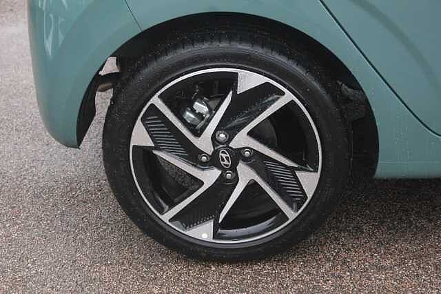 Hyundai i10 1.2 [79] Premium 5dr Auto [Nav]