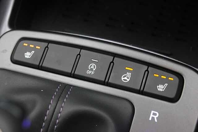 Hyundai i10 1.2 [79] Premium 5dr Auto [Nav]