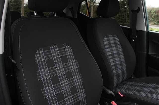 Hyundai i10 1.2 [79] Premium 5dr Auto [Nav]