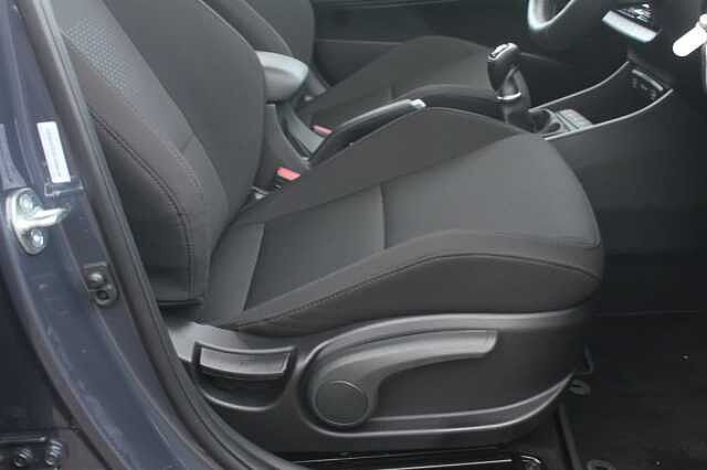 Hyundai i20 1.0T GDi Premium 5dr