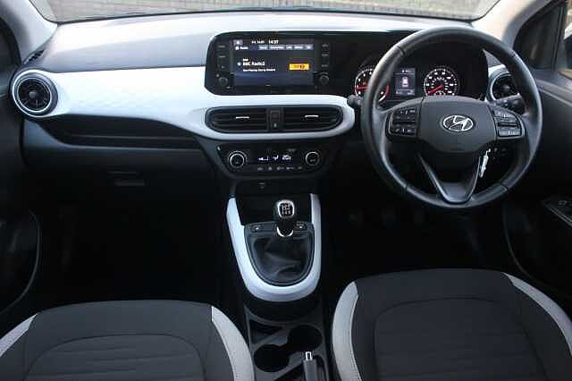 Hyundai i10 1.2 MPi Premium 5dr
