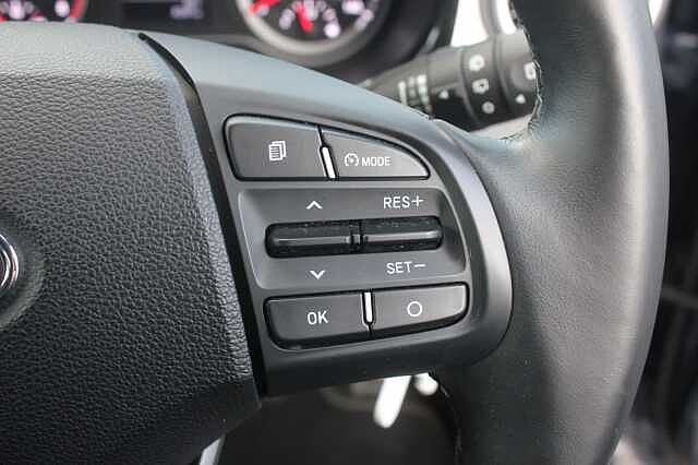 Hyundai i10 1.2 MPi Premium 5dr