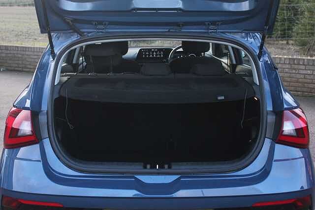 Hyundai i20 1.0T GDi Advance 5dr